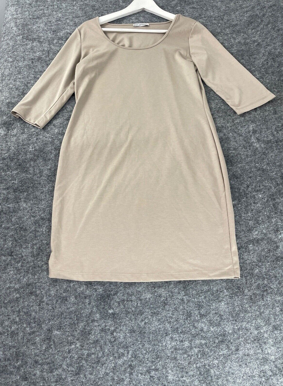 Red Apple Sheath Dress Womens Large Beige Long Sleeve Stretch NEW Classic N1